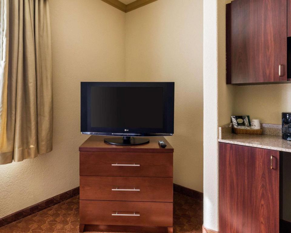 Comfort Suites Near Nasa - Clear Lake Webster Ngoại thất bức ảnh