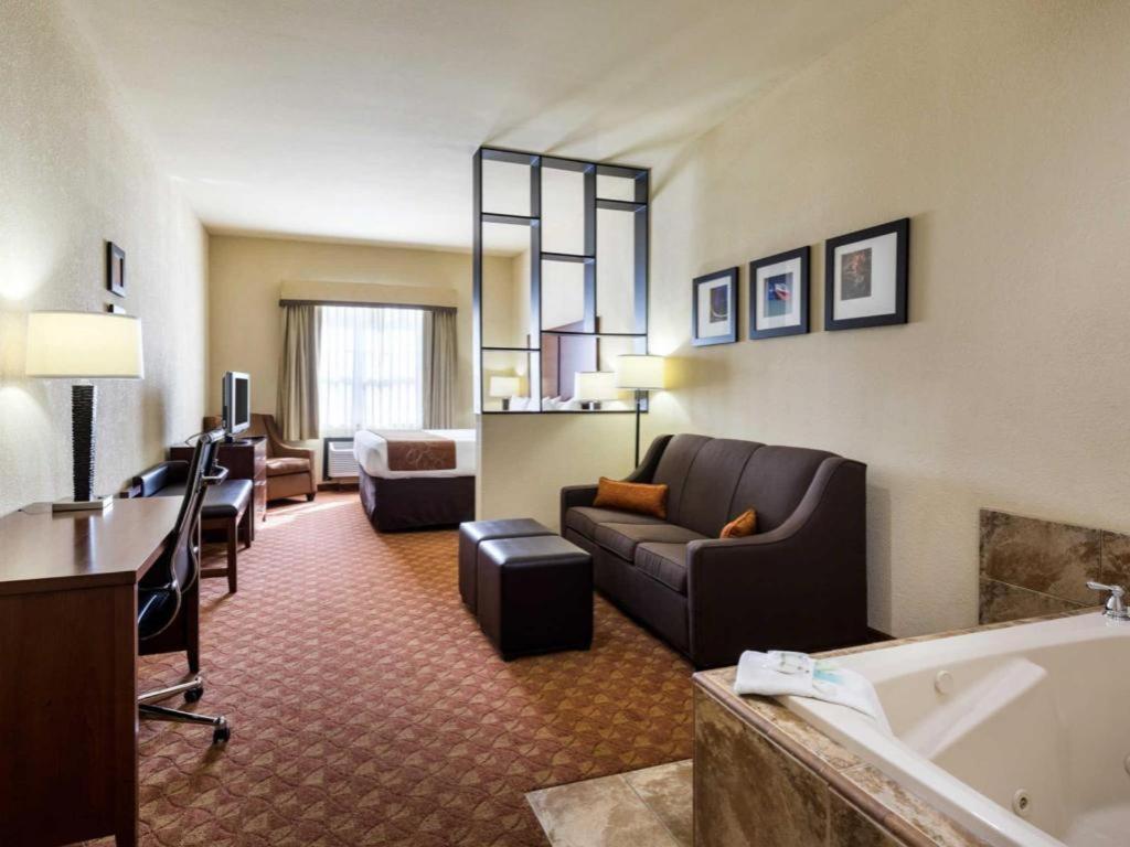 Comfort Suites Near Nasa - Clear Lake Webster Ngoại thất bức ảnh
