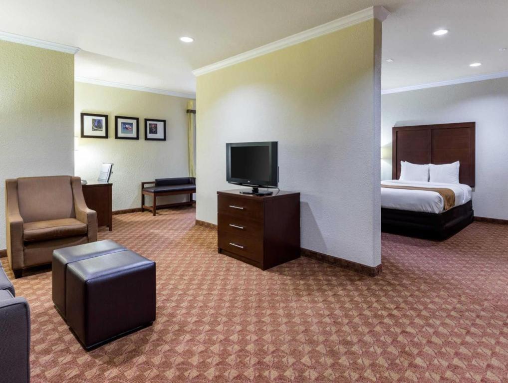 Comfort Suites Near Nasa - Clear Lake Webster Ngoại thất bức ảnh