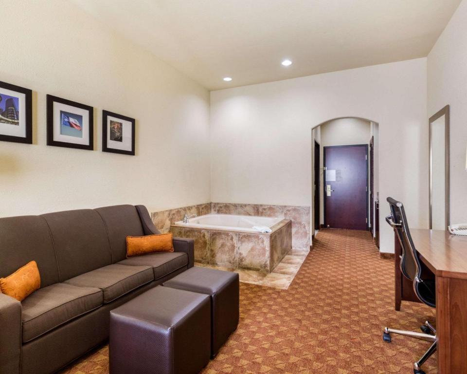 Comfort Suites Near Nasa - Clear Lake Webster Ngoại thất bức ảnh