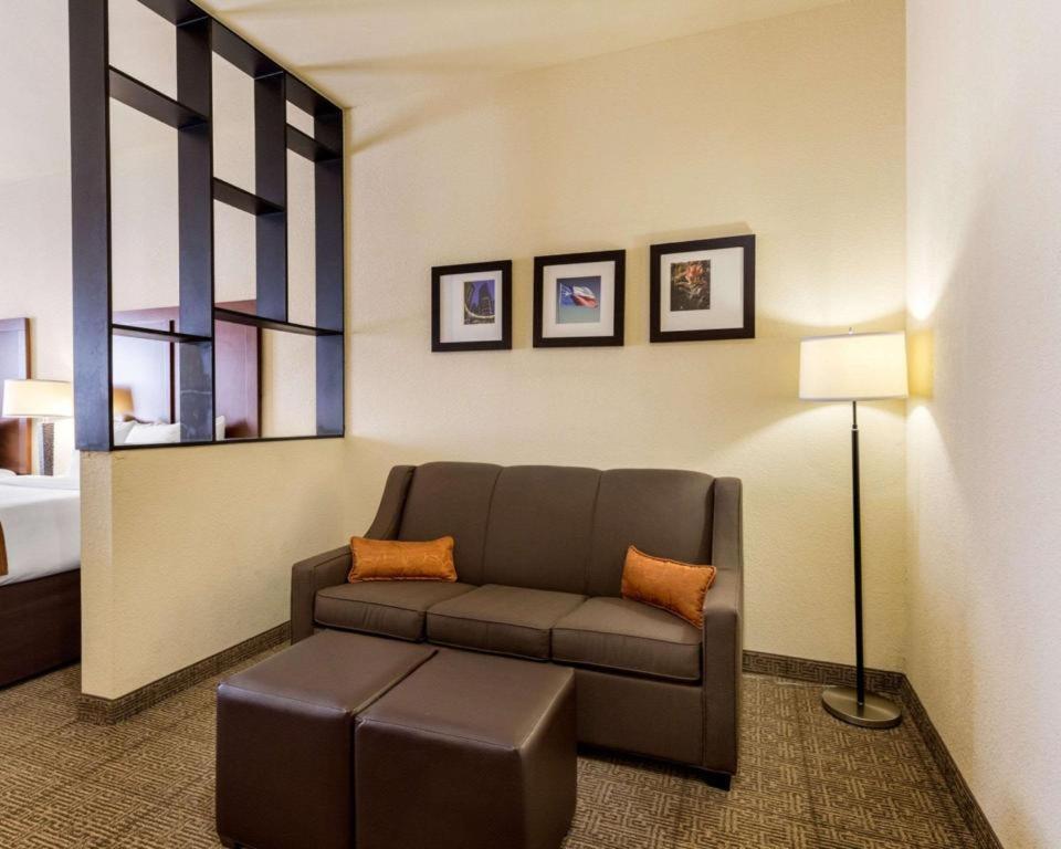 Comfort Suites Near Nasa - Clear Lake Webster Ngoại thất bức ảnh