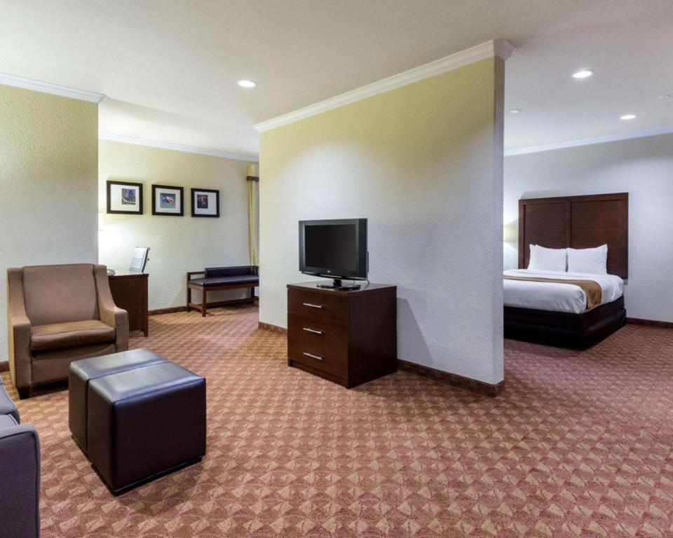 Comfort Suites Near Nasa - Clear Lake Webster Ngoại thất bức ảnh